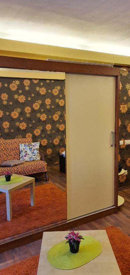 My House - Ultracentral Romana Square Near Old Town Букурещ Екстериор снимка