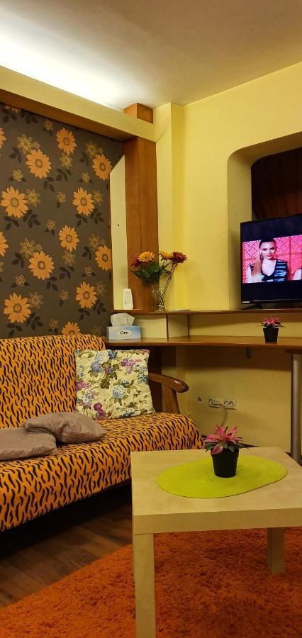 My House - Ultracentral Romana Square Near Old Town Букурещ Екстериор снимка