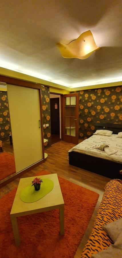 My House - Ultracentral Romana Square Near Old Town Букурещ Екстериор снимка