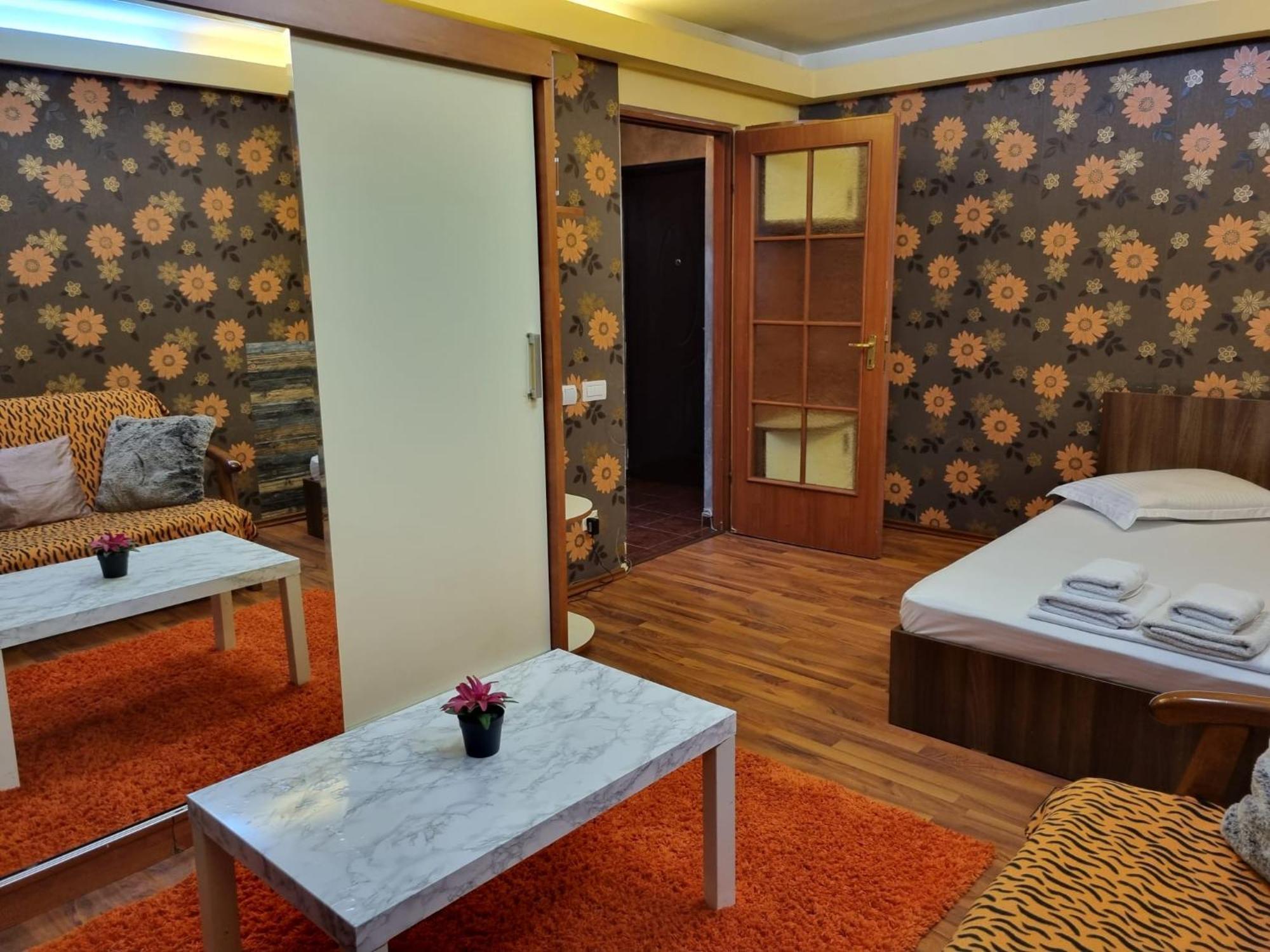 My House - Ultracentral Romana Square Near Old Town Букурещ Екстериор снимка